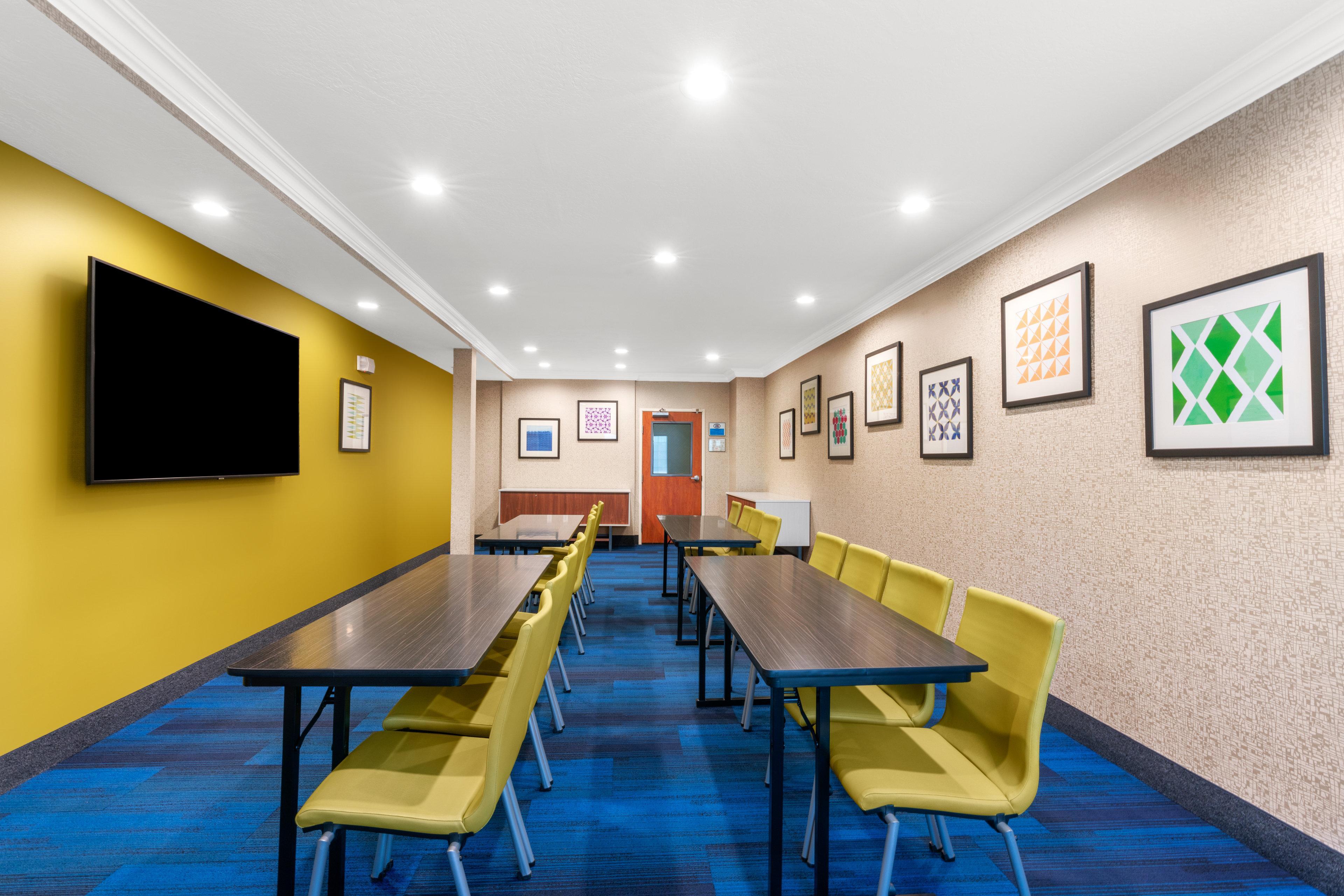 Holiday Inn Express And Suites Klamath Klamath Falls Ngoại thất bức ảnh