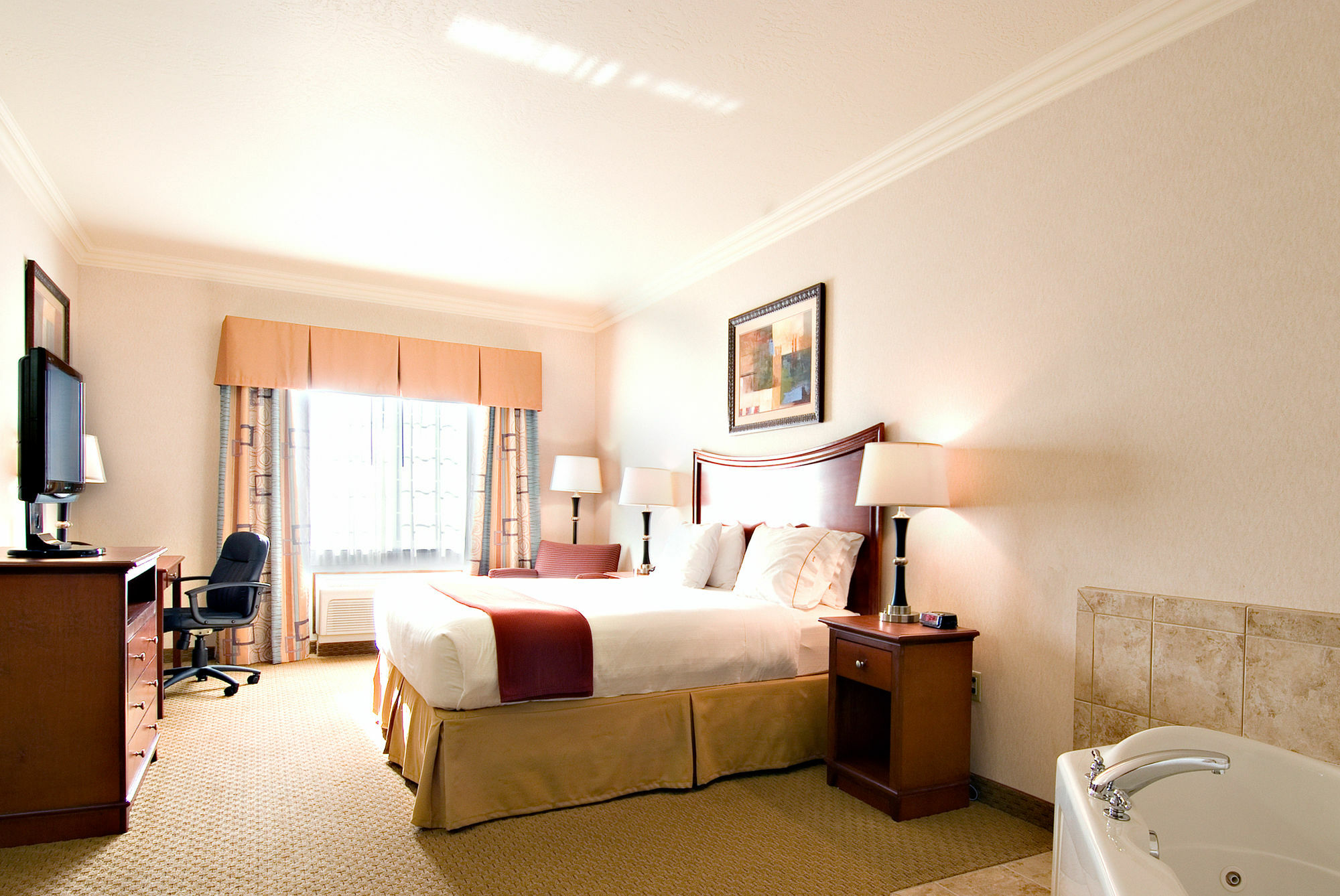 Holiday Inn Express And Suites Klamath Klamath Falls Ngoại thất bức ảnh