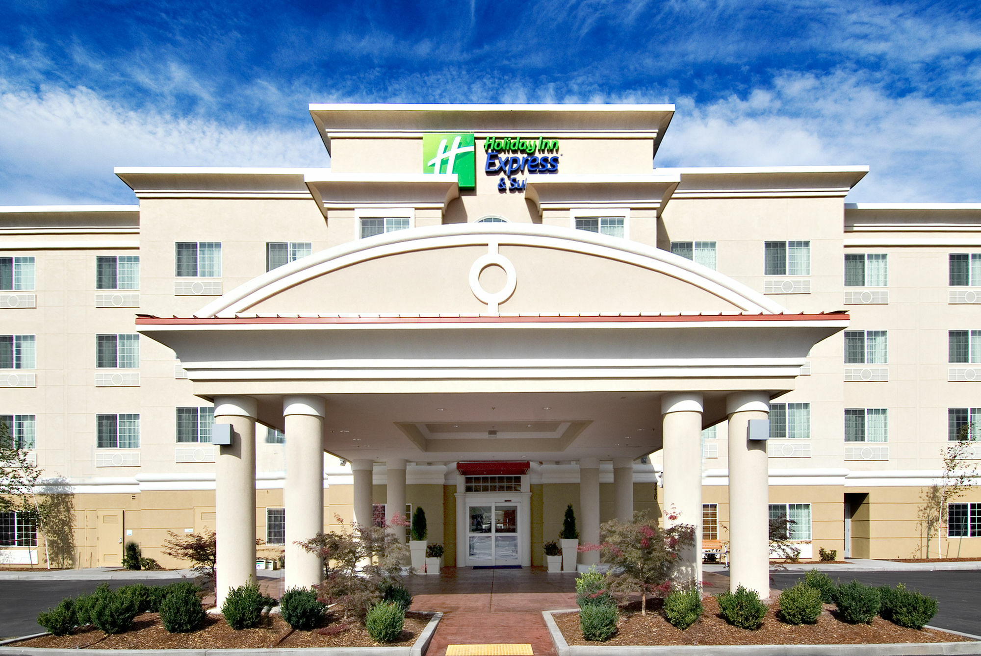 Holiday Inn Express And Suites Klamath Klamath Falls Ngoại thất bức ảnh